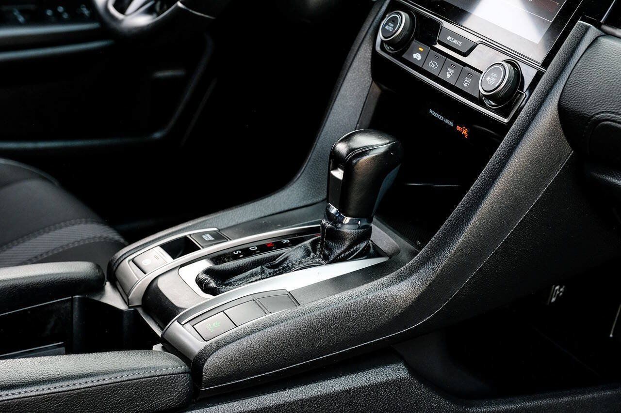 Used 2020 Honda Civic Sport image 26