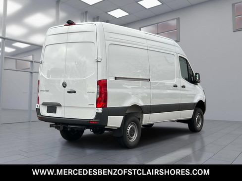 New 2026 Mercedes-Benz Sprinter 2500 image 6