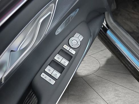 New 2026 Genesis GV70 3.5T Sport Advanced AWD/4WD image 22