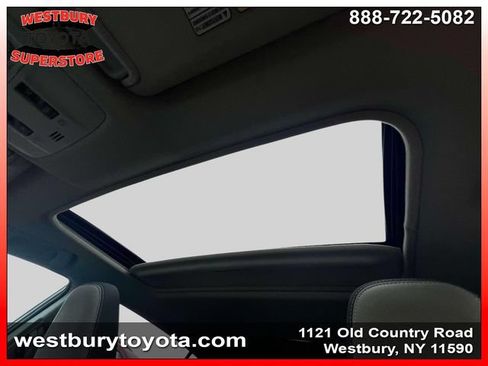 Used 2015 Toyota RAV4 XLE AWD/4WD image 34