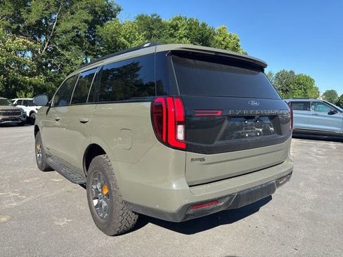 Used 2025 Ford Expedition Tremor AWD/4WD image 3