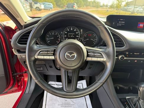 Used 2022 MAZDA MAZDA3 s image 15