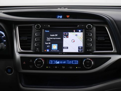 Used 2015 Toyota Highlander Limited AWD/4WD image 16
