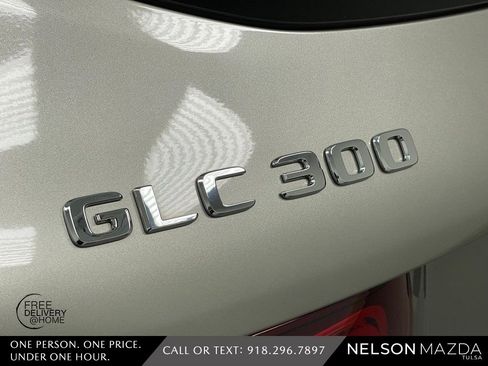 Used 2022 Mercedes-Benz GLC 300 4MATIC image 17