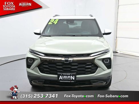 Used 2024 Chevrolet TrailBlazer ACTIV w/ Convenience Package AWD/4WD image 3