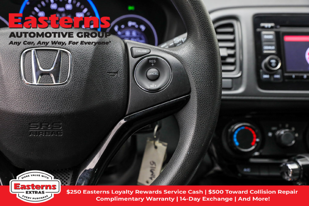 Used 2018 Honda HR-V LX image 17