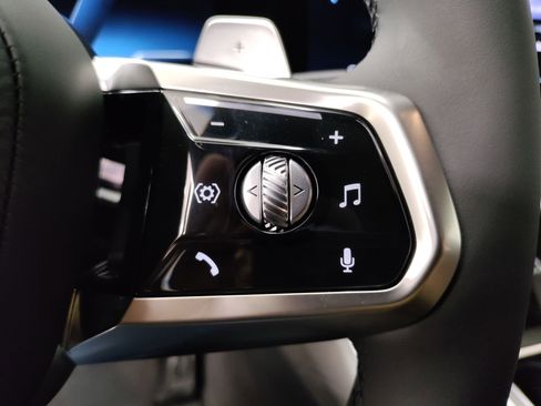 New 2026 BMW 740i w/ Premium Package image 16