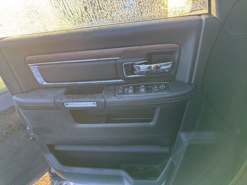 Used 2015 RAM 2500 Power Wagon Laramie image 10