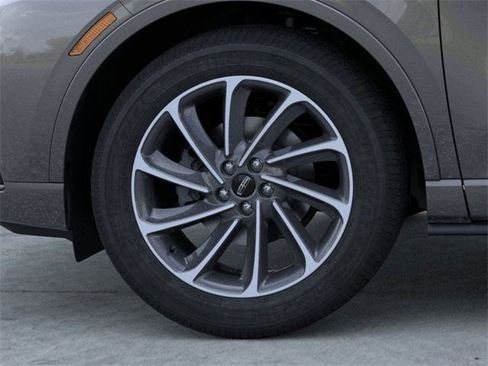 New 2026 Lincoln Corsair Grand Touring image 19