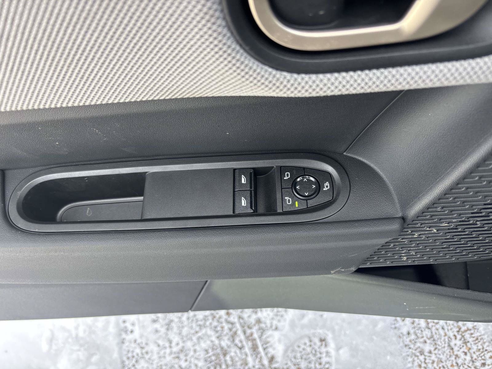 New 2026 MINI Cooper 2-Door Hardtop FWD image 13