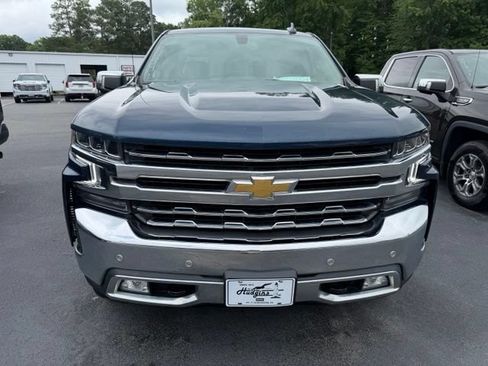 Certified 2022 Chevrolet Silverado 1500 LTZ AWD/4WD image 2