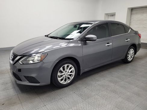 Used 2019 Nissan Sentra S w/ Appearance Package image 2