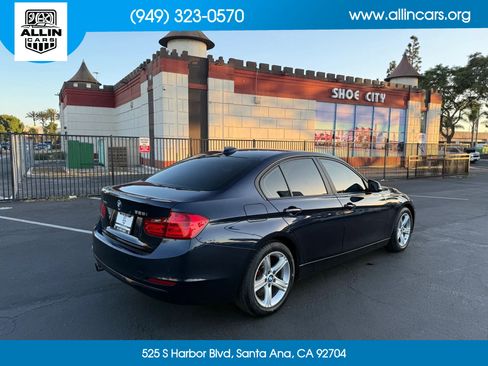 Used 2014 BMW 328i xDrive Sedan AWD/4WD image 4