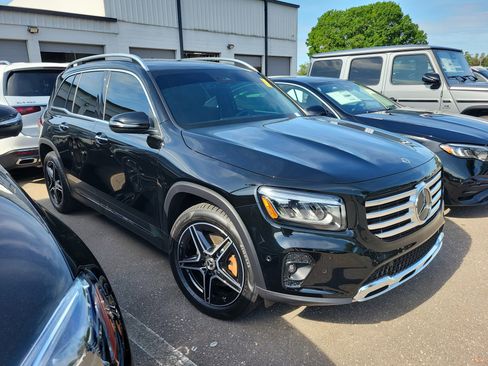 Certified 2024 Mercedes-Benz GLB 250 image 2