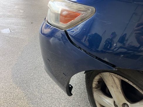 Used 2011 Toyota Camry SE w/ SE Extra-Value Pkg #1 image 9