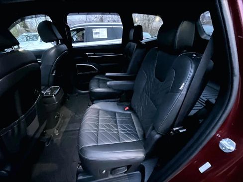 Used 2024 Kia Telluride EX X-Line image 19