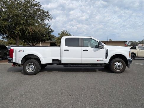 Used 2025 Ford F350 XL image 2