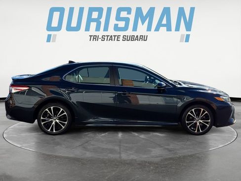 Used 2020 Toyota Camry SE image 7