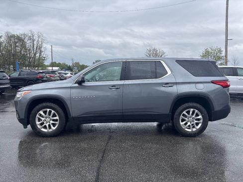 Used 2019 Chevrolet Traverse LS AWD/4WD image 4