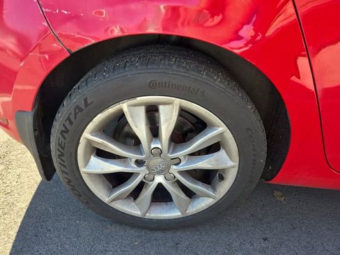 Used 2013 Volkswagen Golf TDI image 3