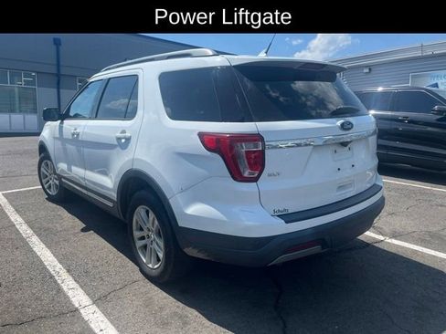 Used 2019 Ford Explorer XLT w/ Equipment Group 202A AWD/4WD image 3