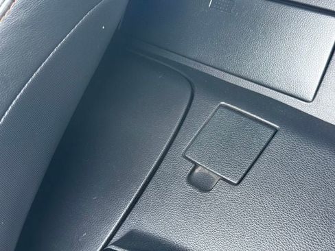Used 2004 Nissan 350Z Touring RWD image 13