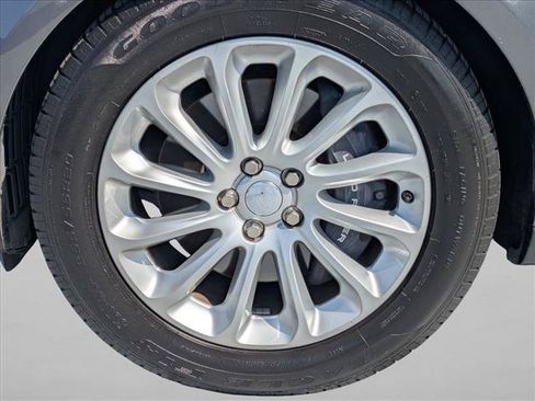 Used 2019 Land Rover Range Rover HSE AWD/4WD image 27
