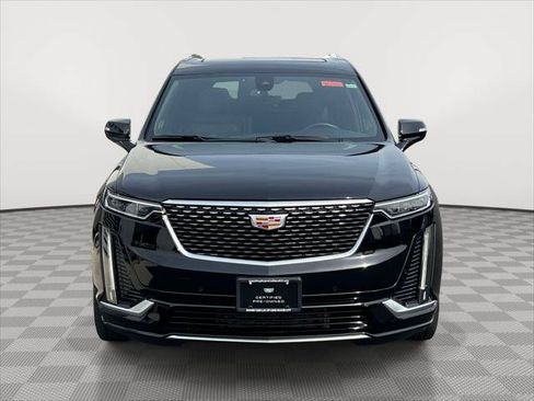 Used 2023 Cadillac XT6 Premium Luxury w/ LPO, Floor Liner Package AWD/4WD image 2