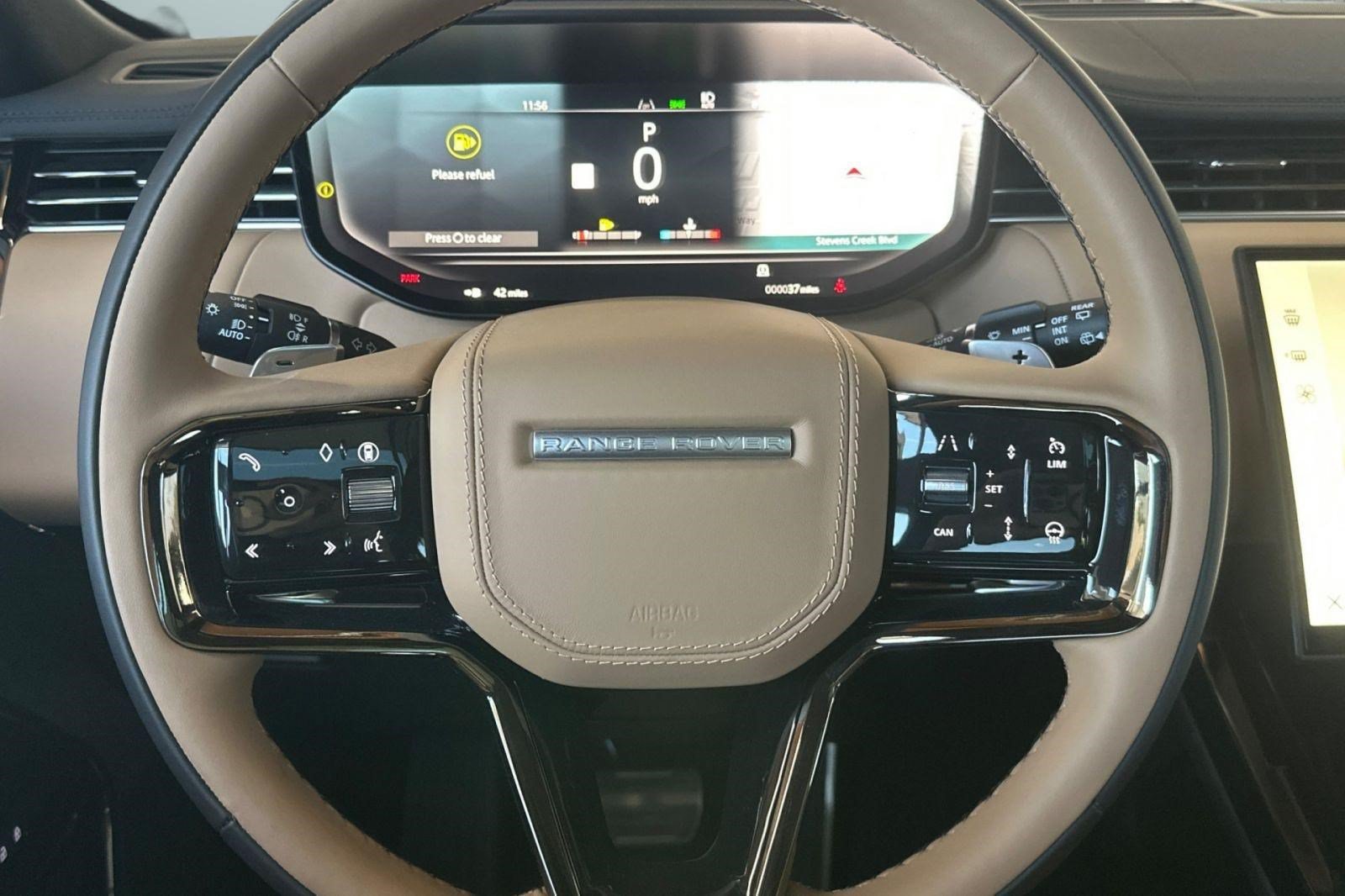 New 2026 Land Rover Range Rover Sport Dynamic SE AWD/4WD image 17