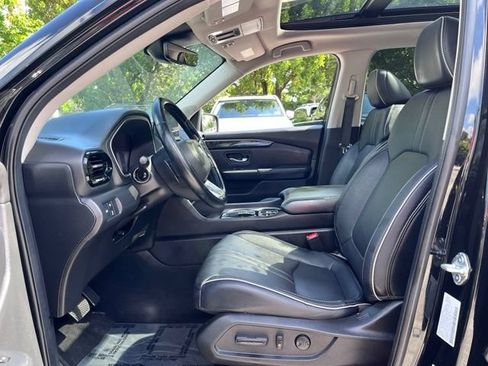 Used 2023 Honda Pilot Elite image 8