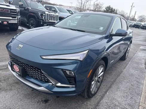 Used 2025 Buick Envista Avenir image 3