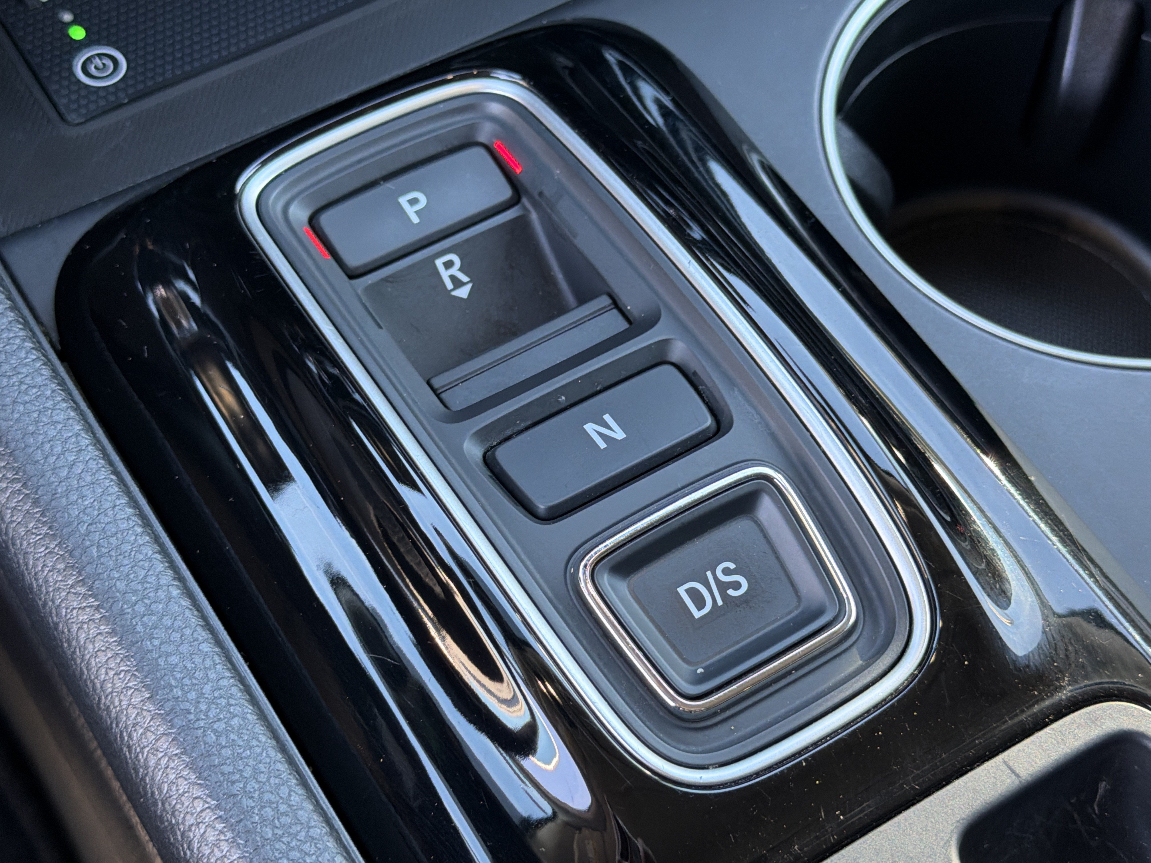 Used 2024 Honda Pilot Touring image 29