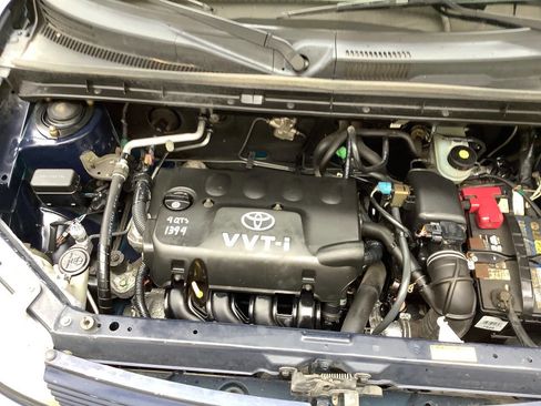 Used 2004 Scion xB FWD image 40