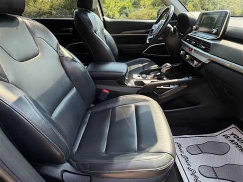 Used 2020 Kia Telluride S FWD image 17