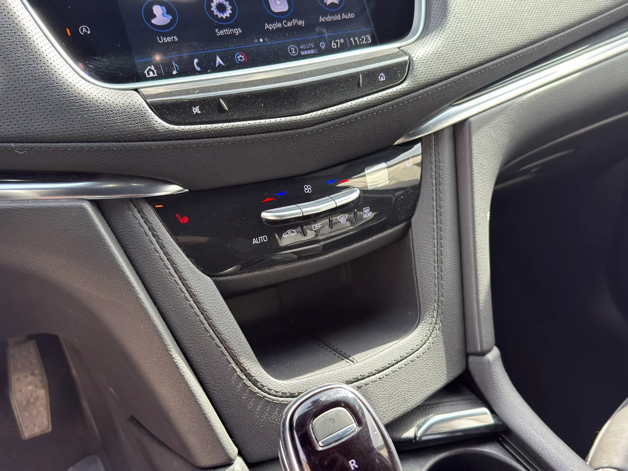 Used 2023 Cadillac XT5 Premium Luxury w/ Technology Package AWD/4WD image 23