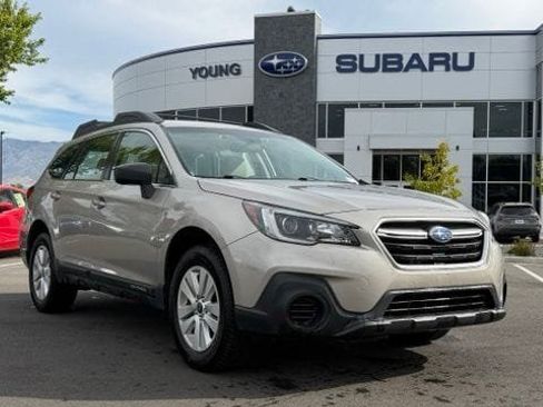 Used 2019 Subaru Outback 2.5i AWD/4WD image 1