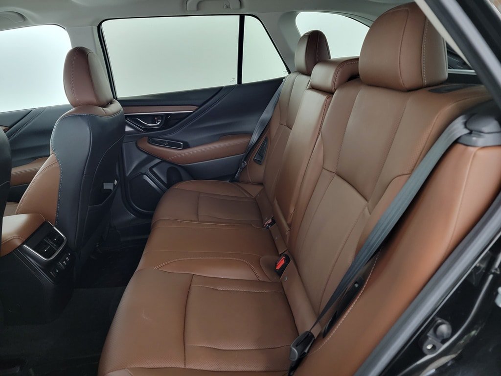 Used 2020 Subaru Outback Touring XT AWD/4WD image 13