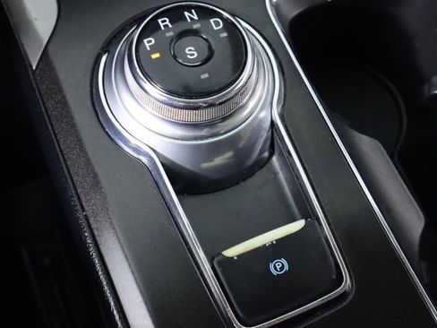 Used 2018 Ford Fusion SE image 23