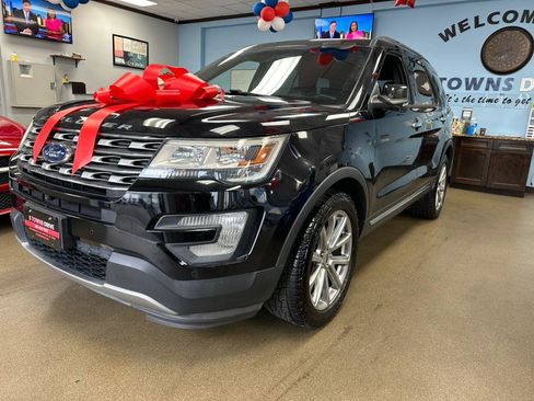 Used 2016 Ford Explorer Limited image 5