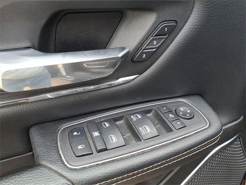 Used 2024 RAM 1500 Laramie image 19