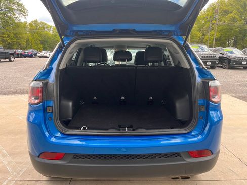 Used 2022 Jeep Compass Limited AWD/4WD image 15