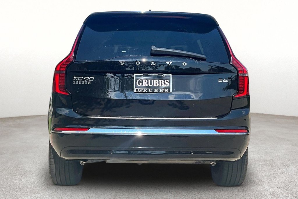 Certified 2026 Volvo XC90 B6 Plus AWD/4WD image 5