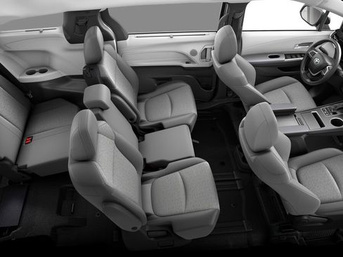 New 2026 Toyota Sienna LE FWD image 22