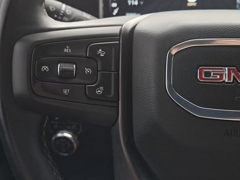 Used 2025 GMC Sierra 2500 AT4 AWD/4WD image 28