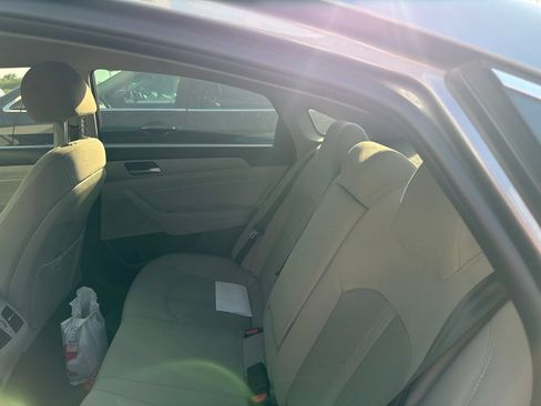 Used 2019 Hyundai Sonata SEL FWD image 9