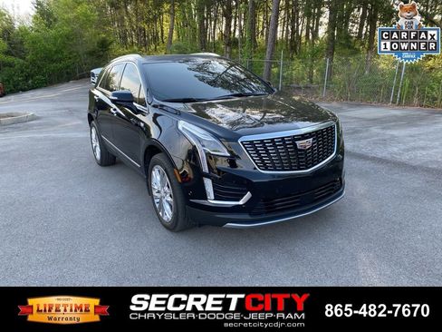 Used 2022 Cadillac XT5 Premium Luxury w/ Technology Package image 3