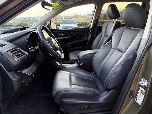 Used 2022 Subaru Ascent Onyx Edition image 7