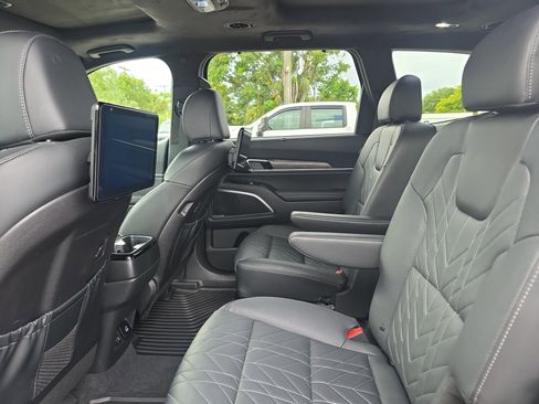Used 2025 Kia Telluride SX Prestige X-Line AWD/4WD image 15
