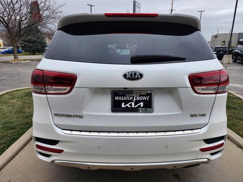 Used 2016 Kia Sorento SX image 6