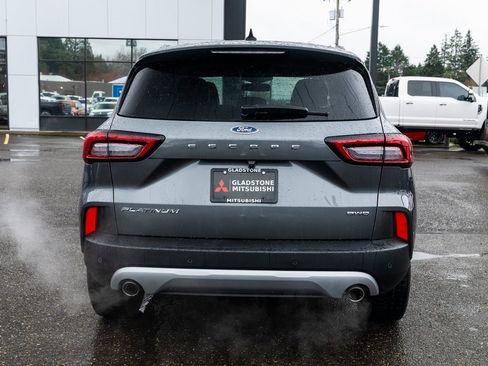 Used 2024 Ford Escape Platinum image 5